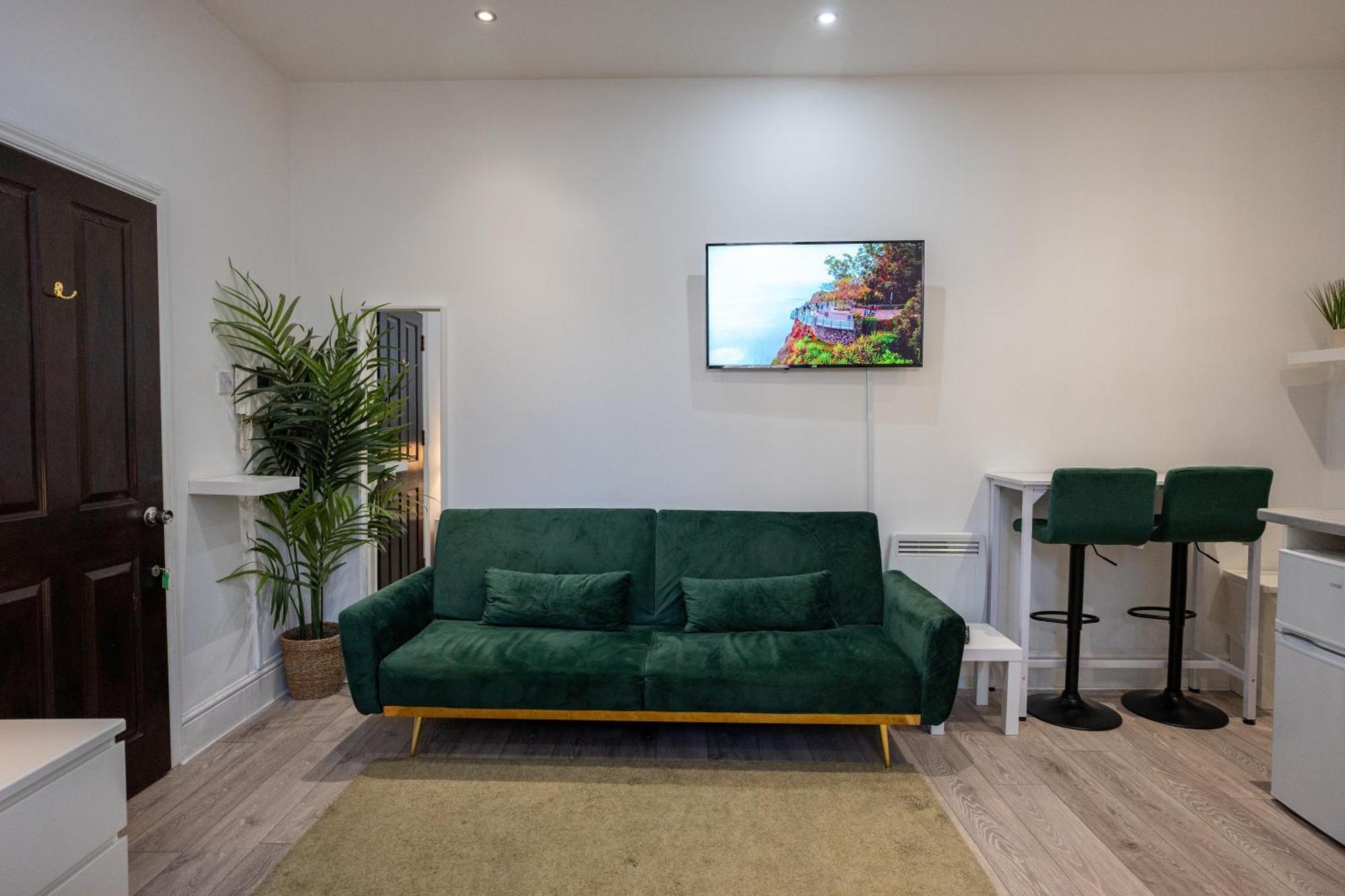 Beautiful Studio Flat In Hackney Next To Overground Station London Kültér fotó