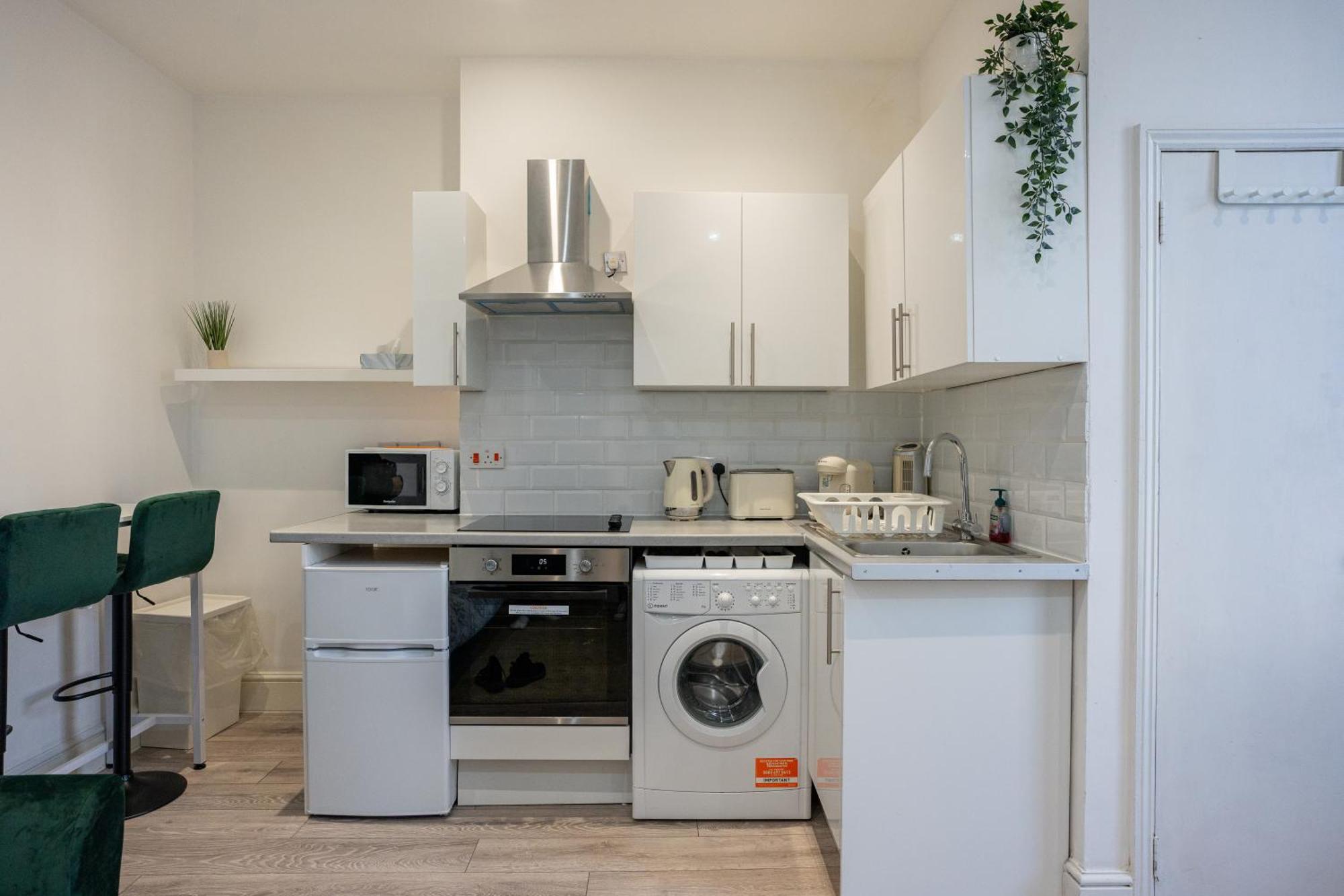 Beautiful Studio Flat In Hackney Next To Overground Station London Kültér fotó